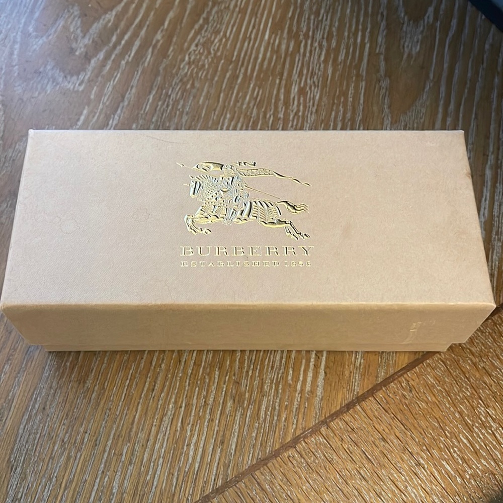 Burberry Sunglasses